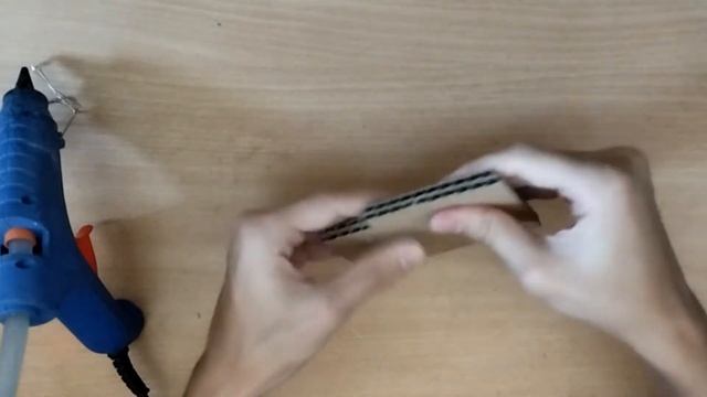 Подставка для телефона из картона .Своими руками!!!