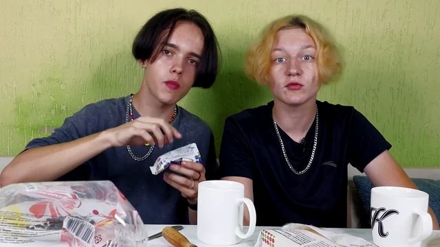 ПРОБУЕМ ЕДУ "КРАСНАЯ ЦЕНА" (реально жуть) смотреть онлайн