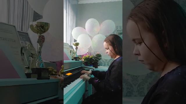 Полет. Veronika Golubkova ( Fog over the river) смотреть онлайн