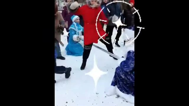 Новогоднее поздравление от 2а класса МАОУ СОШ "Мастерград" смотреть онлайн