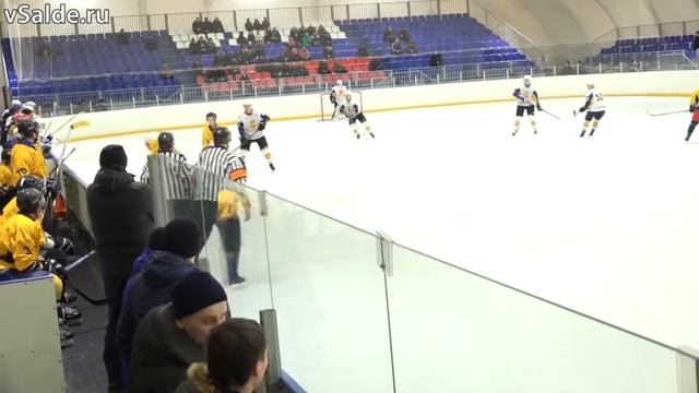 «Титан» – «Энергия». Первенство Свердловской области по хоккею смотреть онлайн