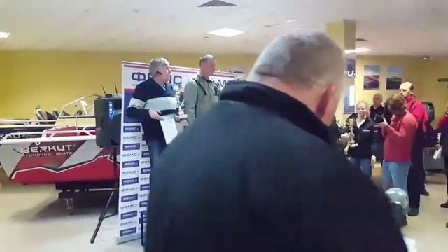 Вручение кубка пилоту 375 Elen занявшему 1 место. смотреть онлайн