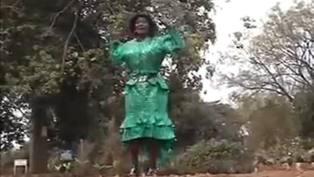 Wangari Kabera - Matatu Cia Gwitu смотреть онлайн