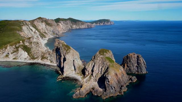 мыс Четырёх Скал - одно из самый красивых мест в Приморском крае смотреть онлайн