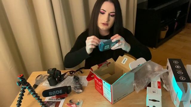 CANON EOS M50 Vlogger Kit UNBOXING смотреть онлайн