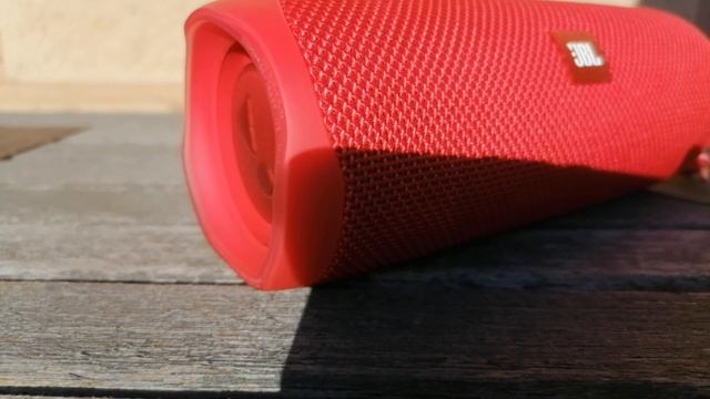 JBL Flip 5 bass test (Red) смотреть онлайн