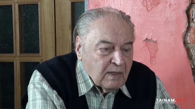 Потливые водохлёбы – люди обладают отталкивающим, «чужим» для планеты запахом смотреть онлайн