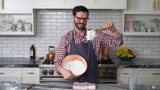 French Macaron Recipe | ALL the Tips and Tricks! смотреть онлайн