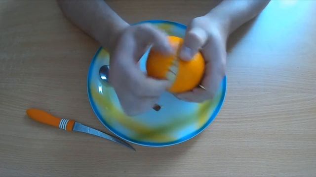 Лайфхак Как быстро и легко очистить апельсин 2017 смотреть онлайн