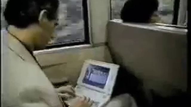 Microsoft Windows 95 Launch Video - Start me Up смотреть онлайн