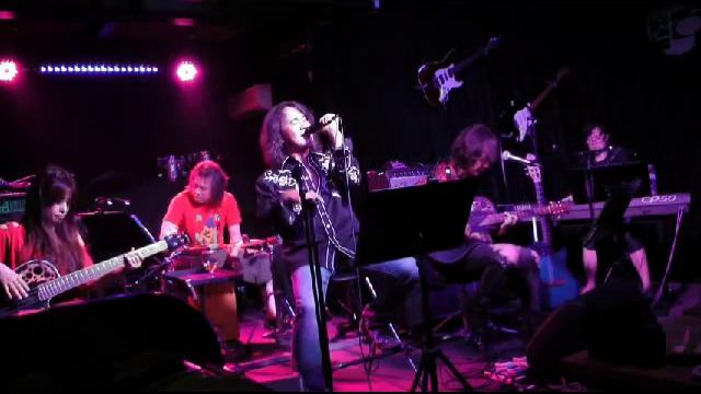 ACO PYTHON 2013.7.27 Blue Door смотреть онлайн