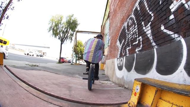 ERIK ELSTRAN - BMX PRO PART смотреть онлайн