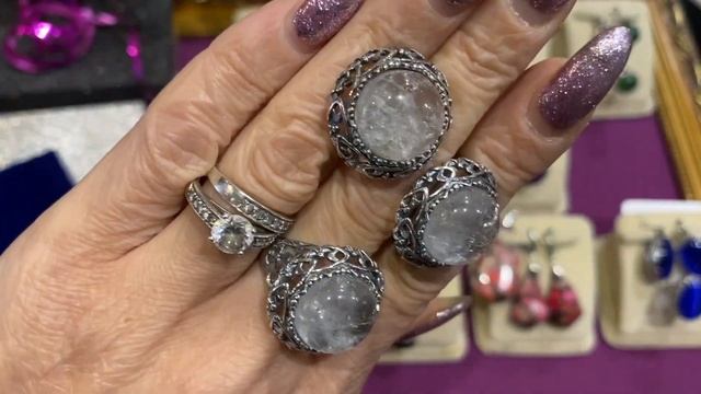 КАМУШКИ БИЖУ смотреть онлайн