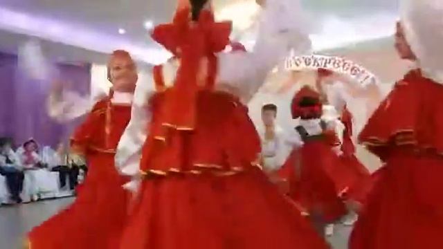 Танец "Порушка-Параня". Воскресная школа "Радость моя" 2019г смотреть онлайн