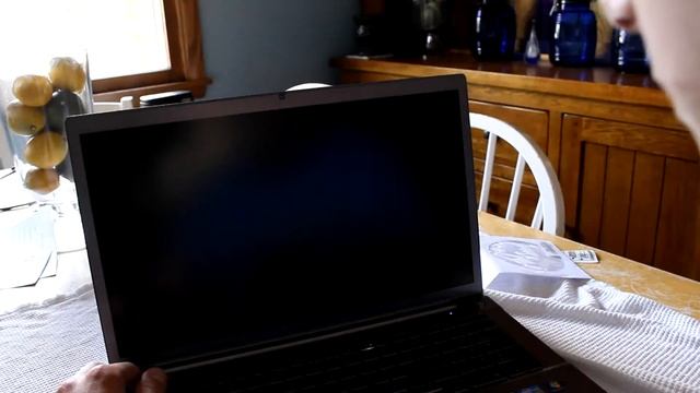 Video #4: BIOS Settings and Re-Installing Windows смотреть онлайн