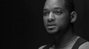 Робот превратит кусок холста в шедевр искусства? Отрывок из фильма "Я робот" для монтажа