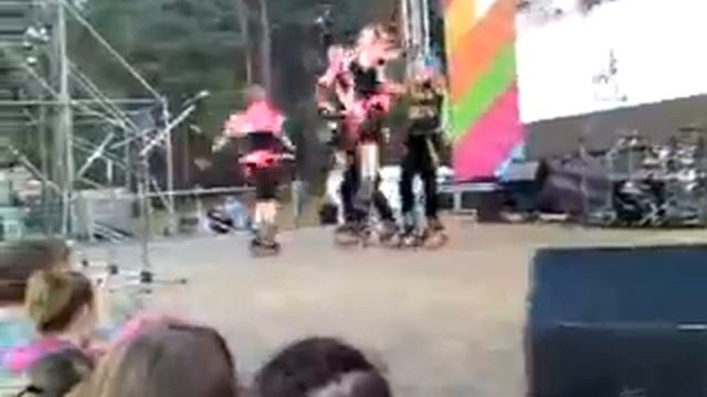 Джамперы смотреть онлайн