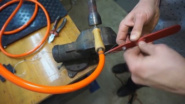 Удобная газовая горелка из рояльной лампы смотреть онлайн