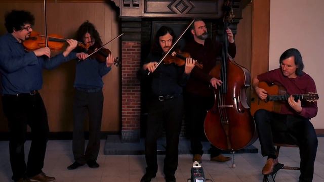 Bechet's Fantasy by Les Violons de Bruxelles смотреть онлайн