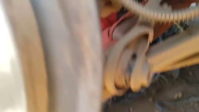 Inspecting Rear Suspension - Peugeot 407 Non V6 смотреть онлайн