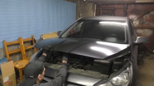 Замена капота Хендай Солярис (Huyndai Solaris). Ставим неоригинальные запчасти!