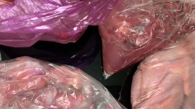 Закупка мяса в фермерской лавке. смотреть онлайн