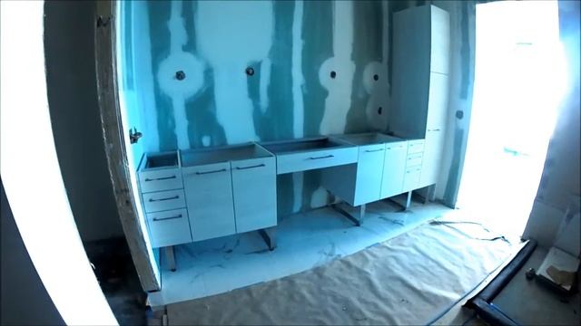 Construction Video Update - VUE Sarasota Bay - Cabinets 071216 смотреть онлайн