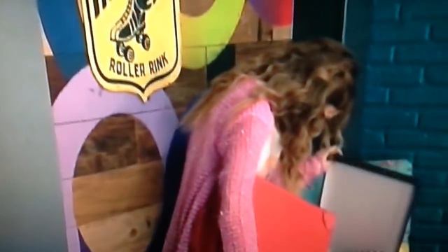 Sou Luna 3- Cap 14- Luna e Matteo ficam presos no Roller mas se divertem💗- Dublado смотреть онлайн