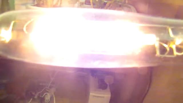 Выбивает автомат при включении "потекшей" ДНаТ-400 смотреть онлайн