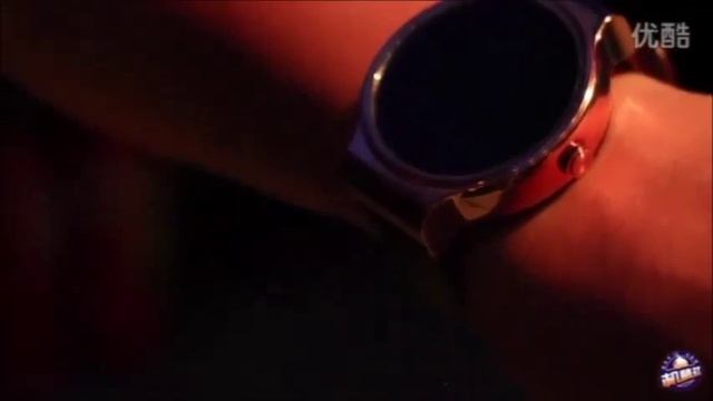 ZTE AXON WATCH review of smart watches смотреть онлайн