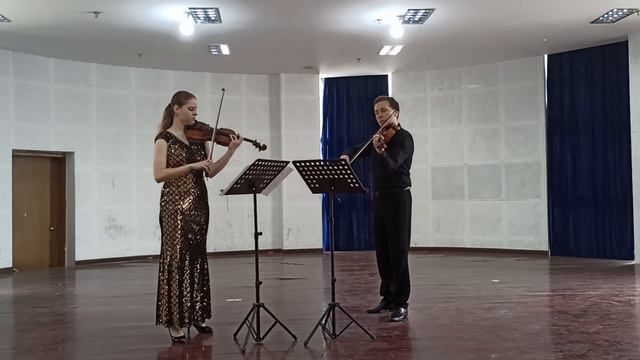Mozart Duo for Violin and Viola G-dur (2 part) - Polina and Alex смотреть онлайн