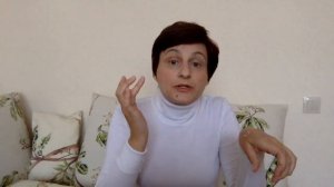 Как правильно наносить крем вокруг глаз?