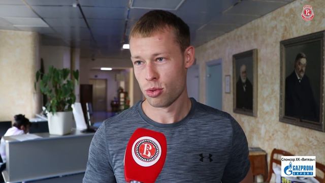 «Витязи» вышли на медосмотр смотреть онлайн