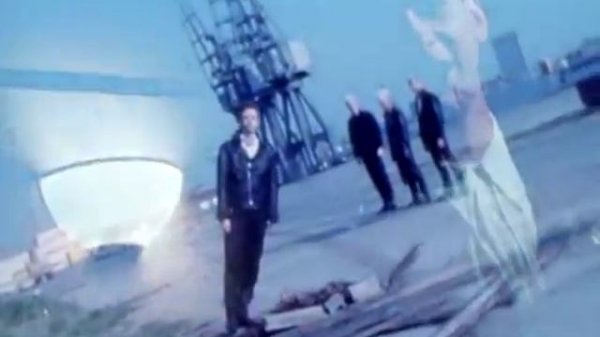 Depeche Mode - Shake The Disease.