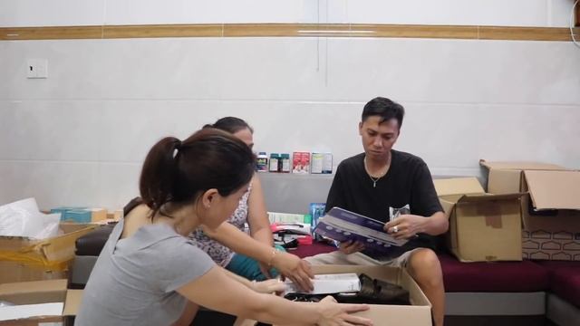 ĐẬP THÙNG LOA MỚI ĐÃ VỀ & THUỐC + ĐỒ CHƠI MẸ NGỌC MUA VỀ CHO CÁC CON TRAI смотреть онлайн