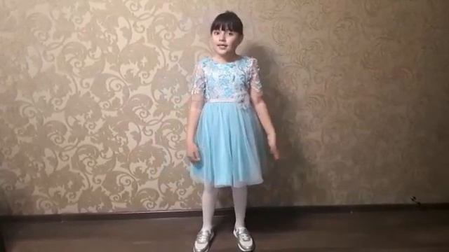Сабирова Зарина, г. Казань, 7 лет "Чёрный кот" — музыка Юрий Саульский, стихи МихаилТанич смотреть онлайн