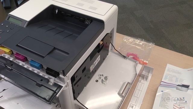 Xerox® Phaser® 6510 Unbox And Power On