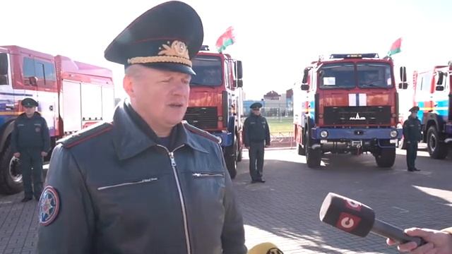 Ключи от новой пожарной техники, производства ПОЖСНАБ, вручили территориальным подразделениям МЧС Р смотреть онлайн