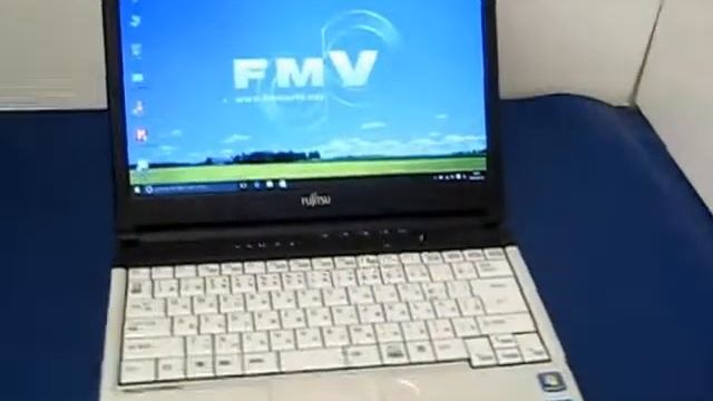 富士通 LIFEBOOK S761/D смотреть онлайн