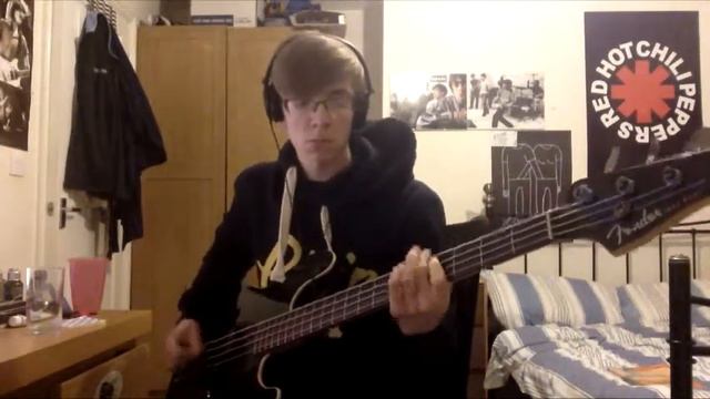 Bass Cover: Giant Peach - Wolf Alice смотреть онлайн