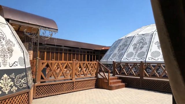 ЧЕЧЕНСКИЙ ПРОСПЕКТ ОЗЕРА В ЦЕНТРЕ ГОРОДА ГРОЗНЫЙ