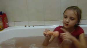Купаемся с куклами в пене. Рассуждаем о разном.
