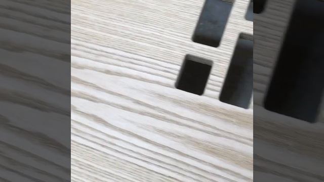 Столик под заказ. Шпон ясеня. Массив ясеня