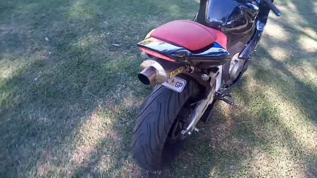 Honda CBR1000RR 2005 смотреть онлайн