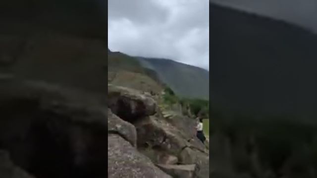 Live Maurício Abad & Anna Iriyama en Macchu Picchu смотреть онлайн