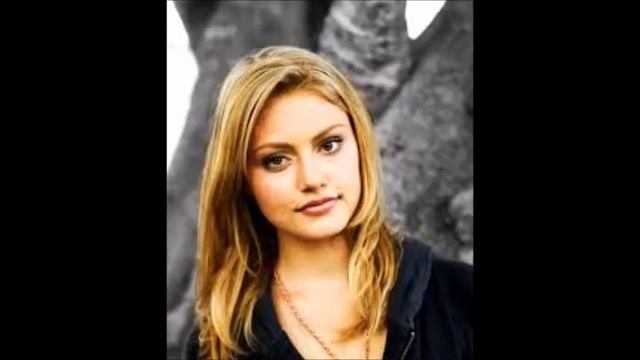 Happy 32nd Birthday Cariba Heine!! смотреть онлайн
