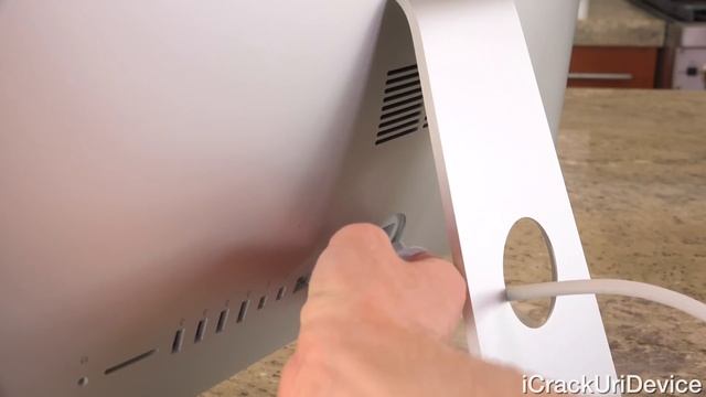 New iMac 21.5 Inch Retina 4K (2015): Unboxing and Review смотреть онлайн