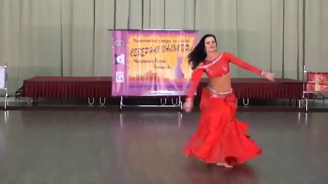 Костюм (красный) Олеся Писаренко