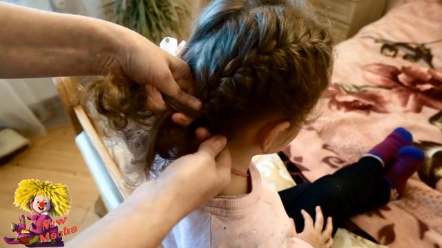Быстрая и красивая детская прическа своими руками на каждый день! смотреть онлайн