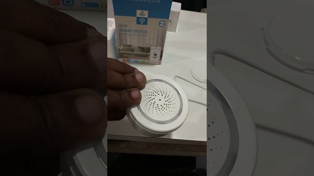Wi-Fi Smart Siren Alarm #tuya #smartlife #siren смотреть онлайн